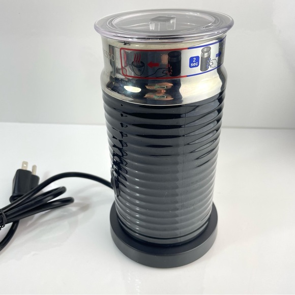 Nespresso aerocinno 3 milk frother for cappuccino or latte foam - Picture 2 of 9